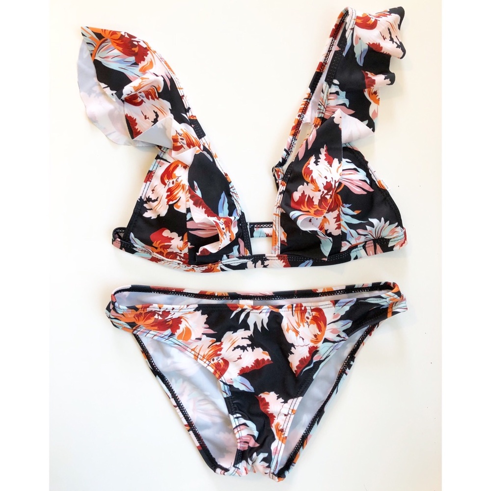 Floral Ruffle Bikini Small - Picture 2 of 7